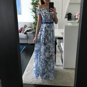 Stunning Blue floral dress